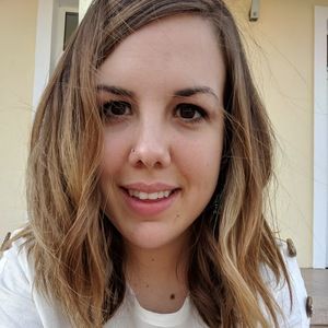 Meet your Posher, Raegan